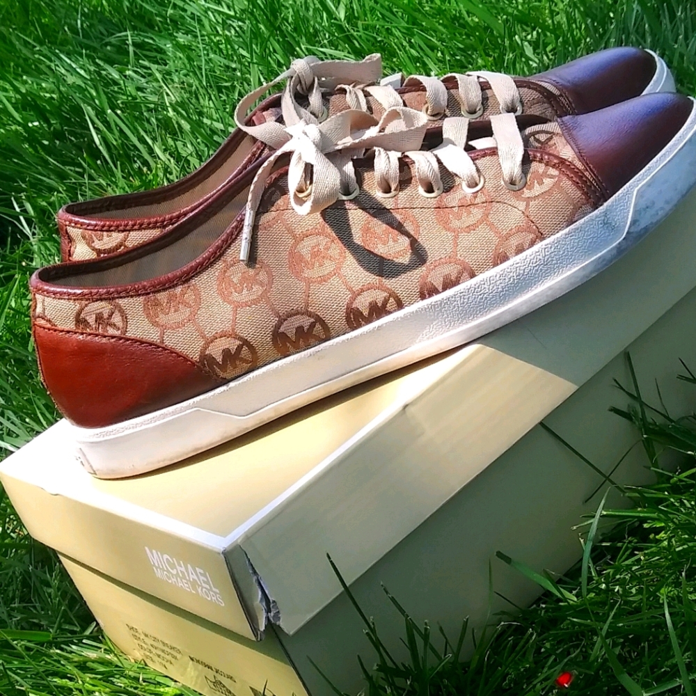 MK Sneakers